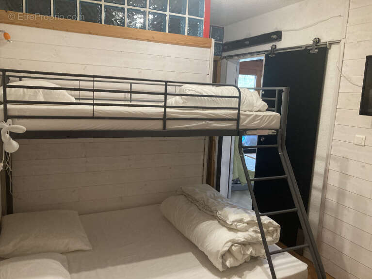 Appartement à LE CHATEL