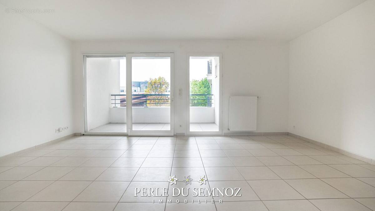 Appartement à SEYNOD