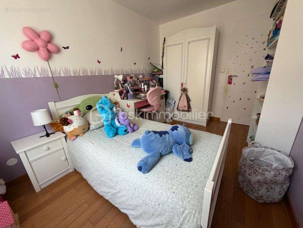 Maison à CORBEIL-ESSONNES