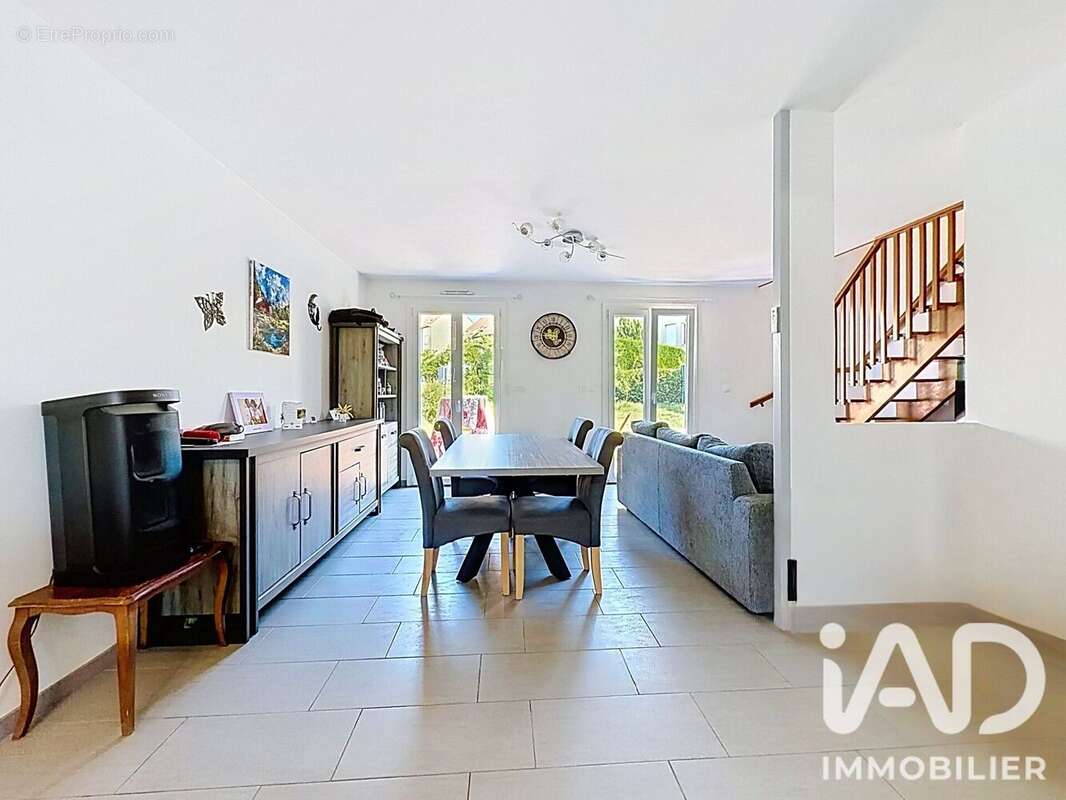 Maison 92 m² à Metz  - photo 3