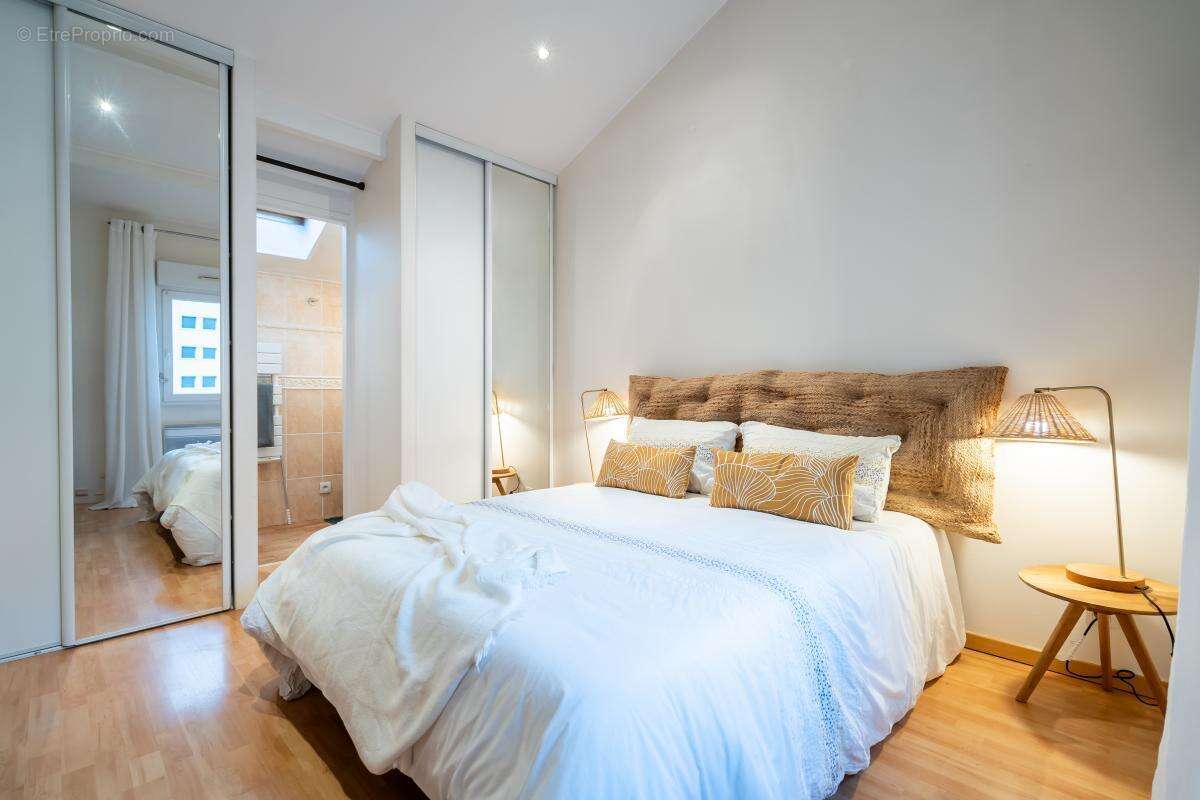 Maison à TASSIN-LA-DEMI-LUNE