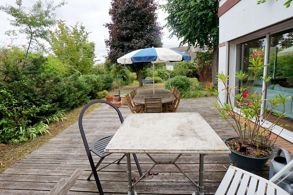 Maison à AUBERGENVILLE