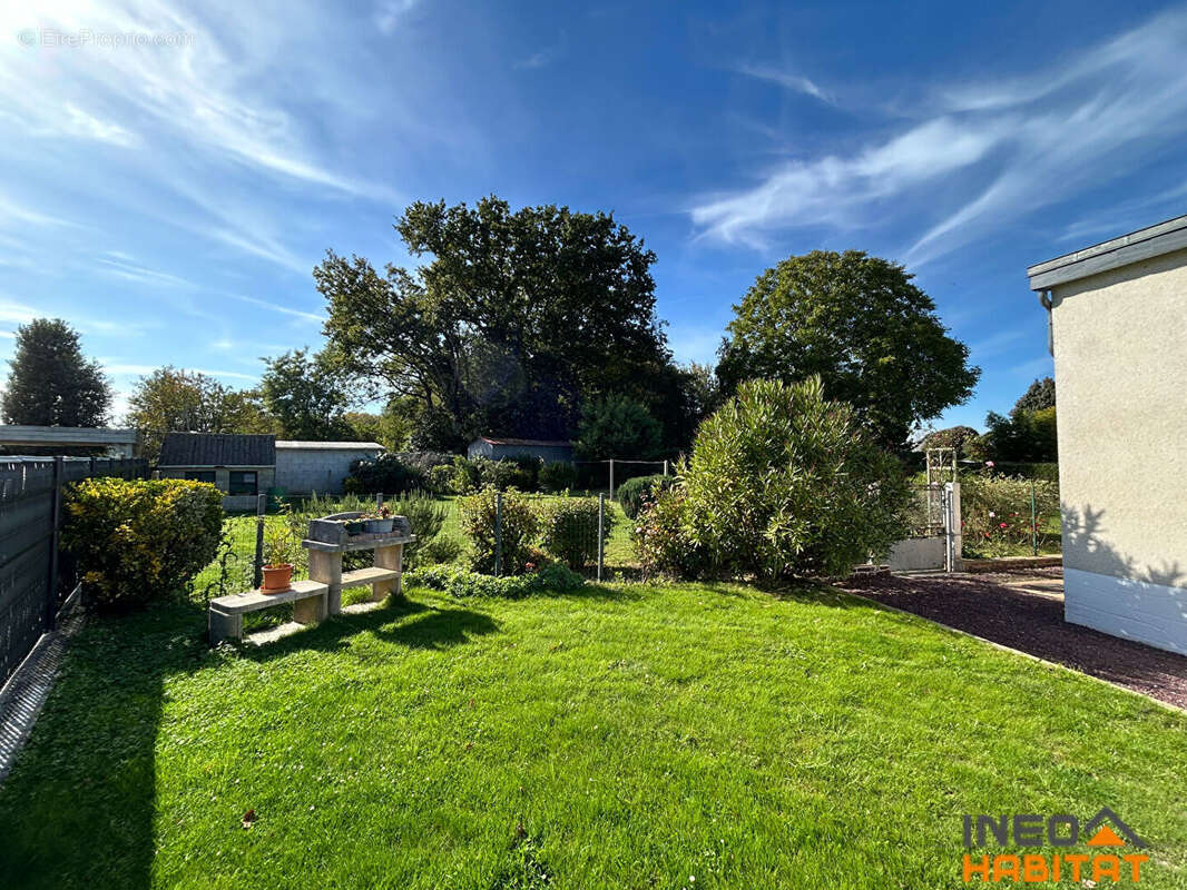 Maison à MONTAUBAN-DE-BRETAGNE