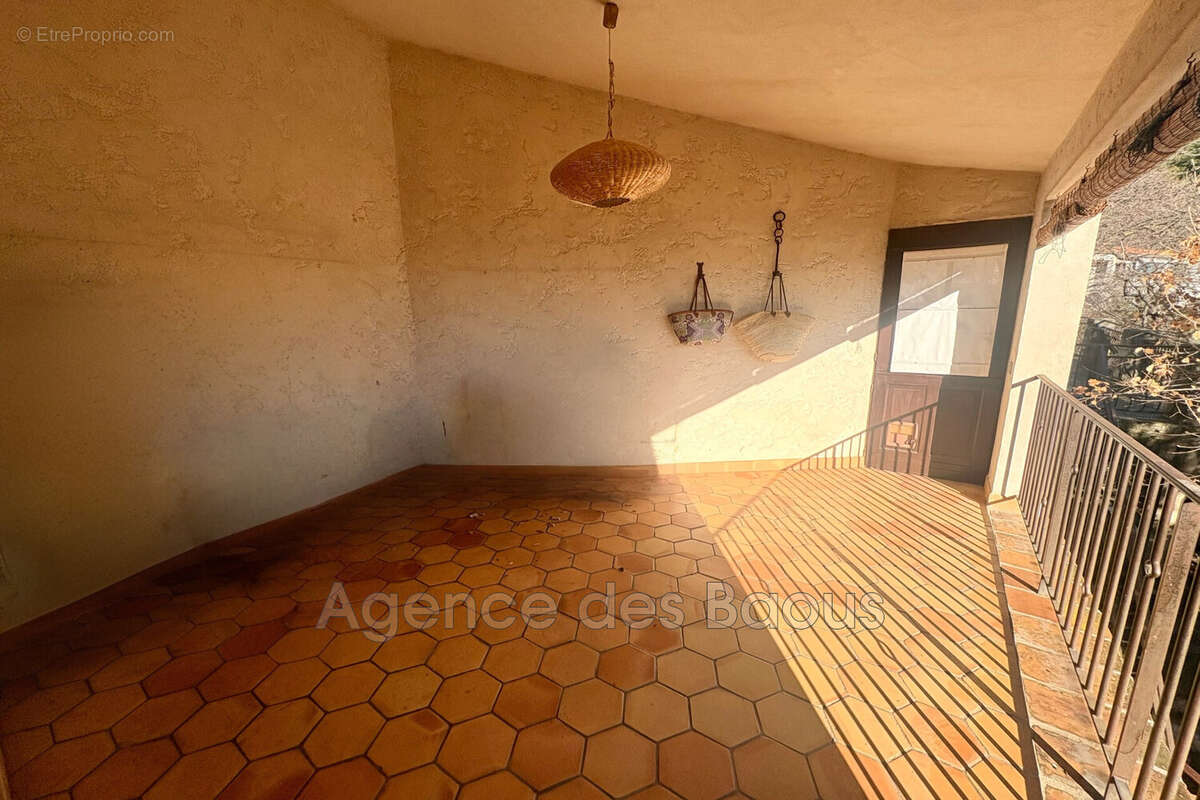 Maison à SAINT-JEANNET