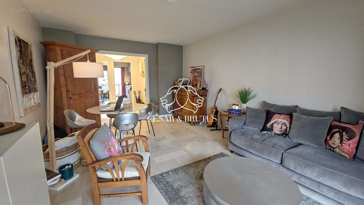 Appartement à LYON-6E