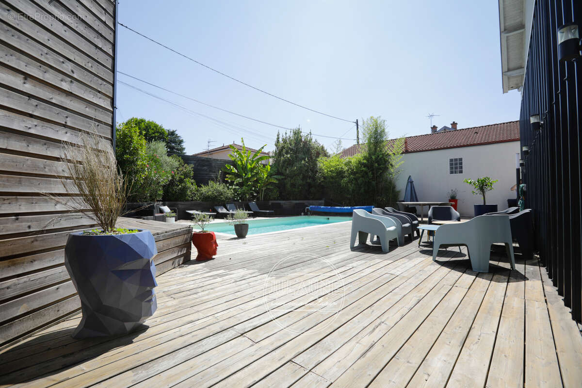 Maison d'exception avec piscine   Quartier Ouest de Limoges - photo 45