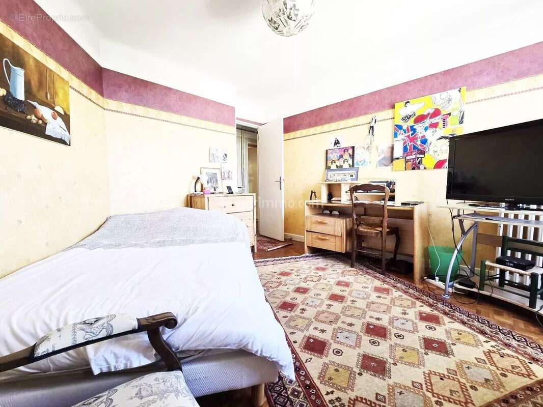 Appartement à NOGENT-SUR-MARNE
