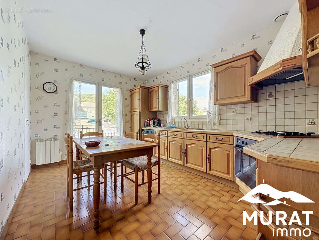 Maison 128 m² à Cournon-D'auvergne  - photo 5