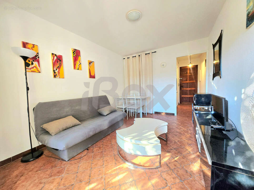 Appartement à SAINT-MANDRIER-SUR-MER