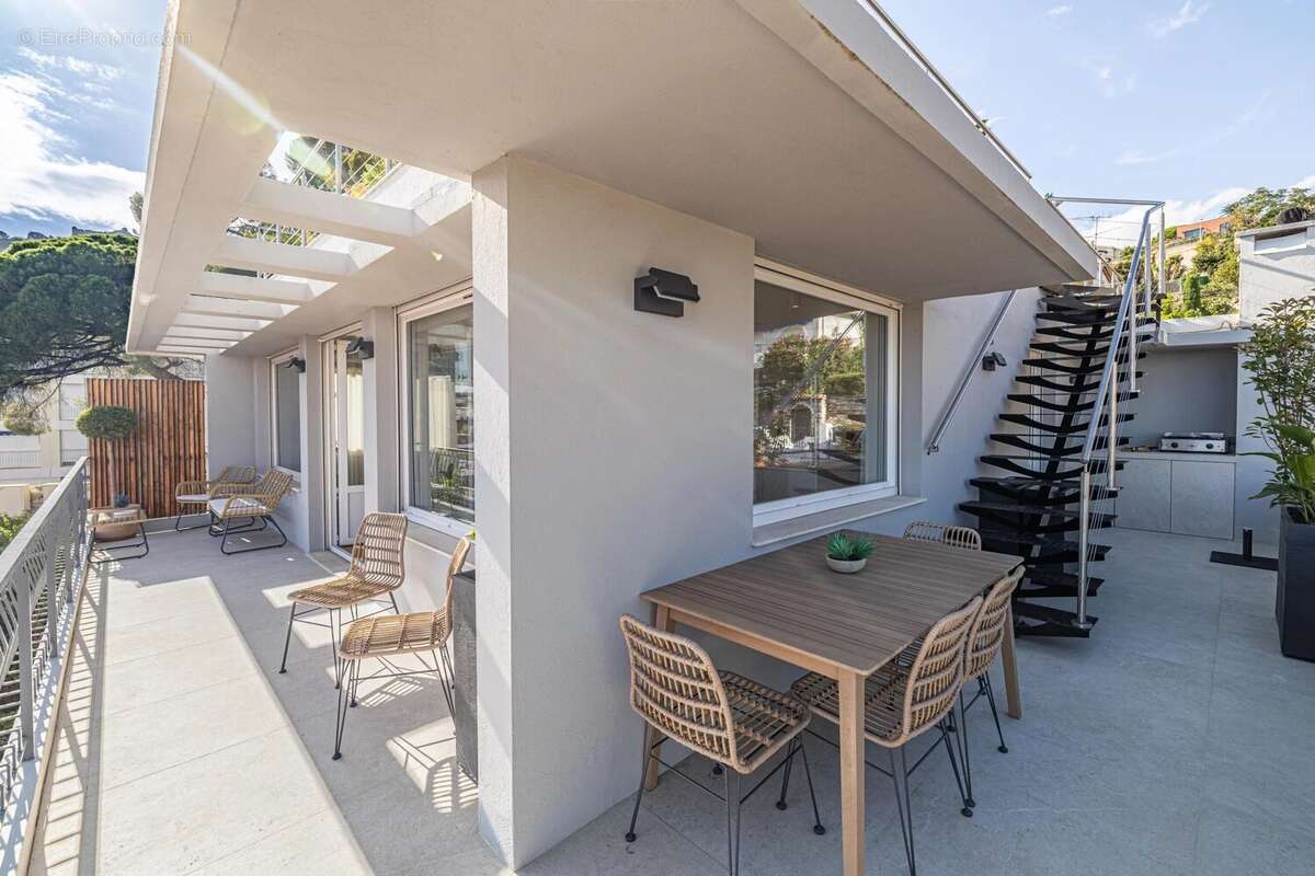 Appartement à VILLEFRANCHE-SUR-MER