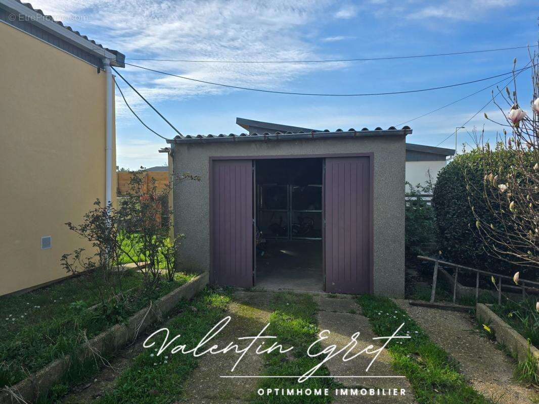 Aplemont / Sainte-Cécile : Maison 4 pièces avec jardin, véranda et garage - photo 3