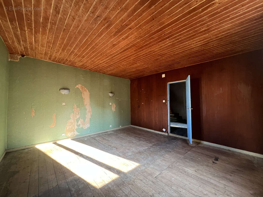 Maison à NOTRE-DAME-DE-BONDEVILLE