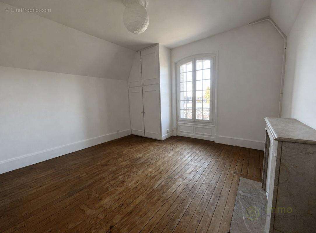 Appartement à ETREPAGNY