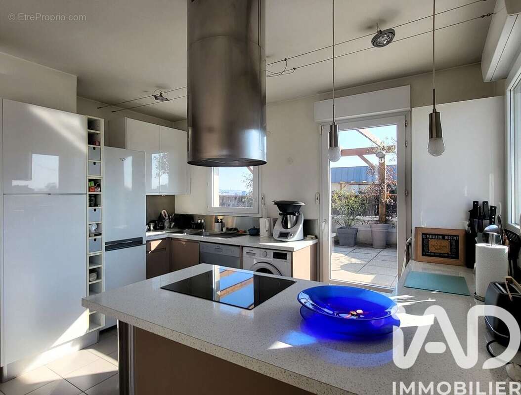 Photo 7 - Appartement à GENNEVILLIERS