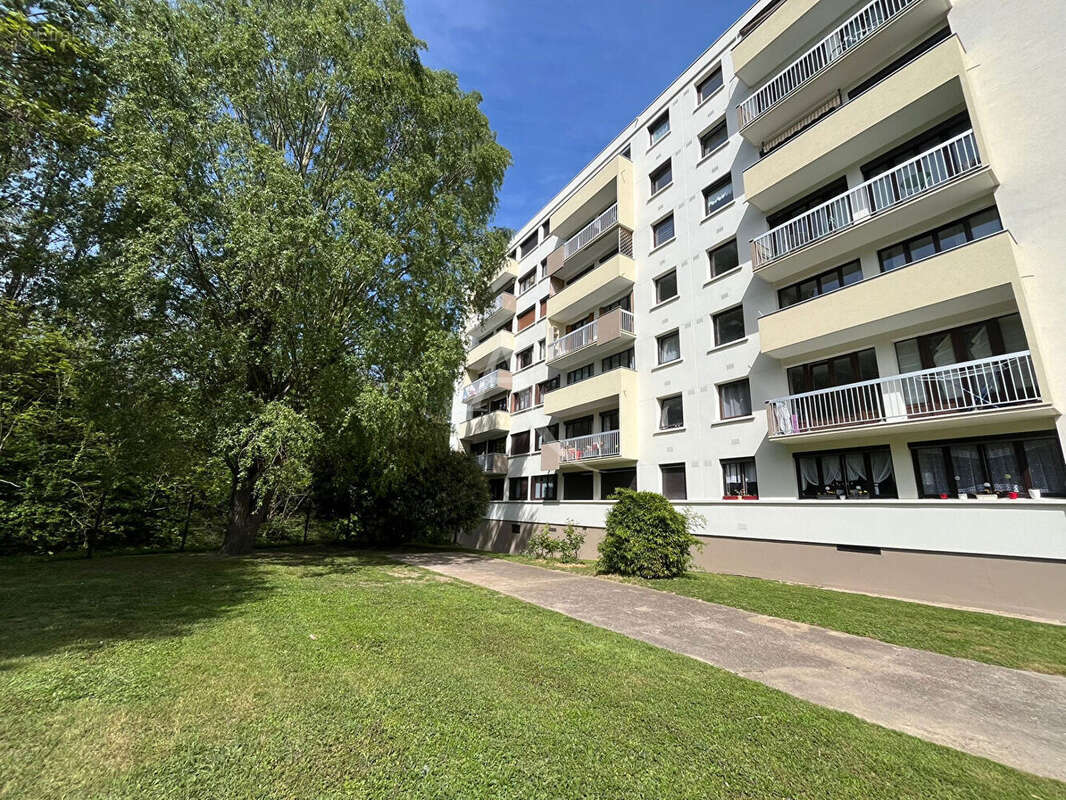 Appartement à ATHIS-MONS