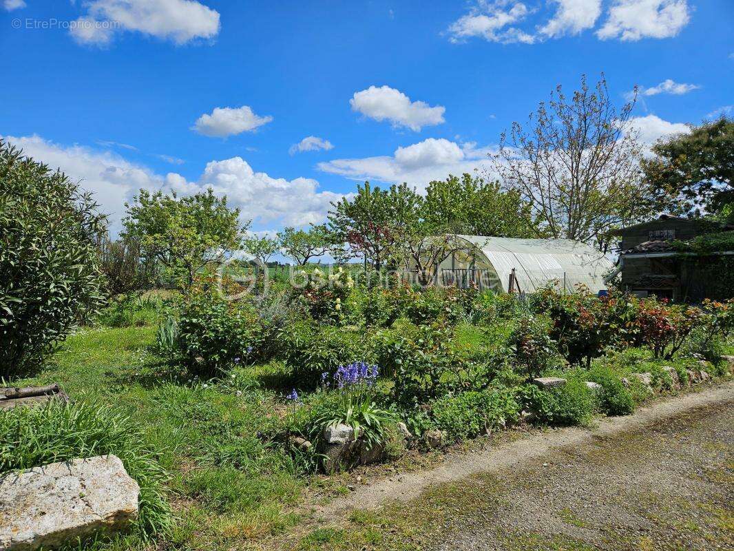 Maison à CAUDECOSTE