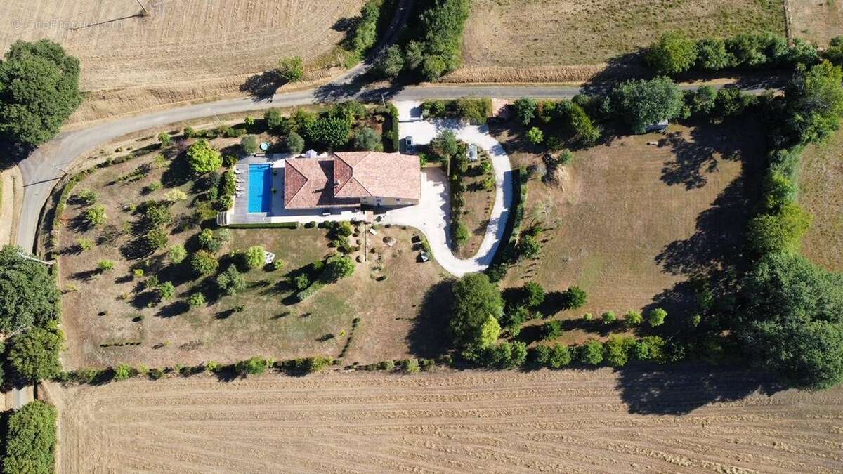 vue drone - Maison à MARCIAC