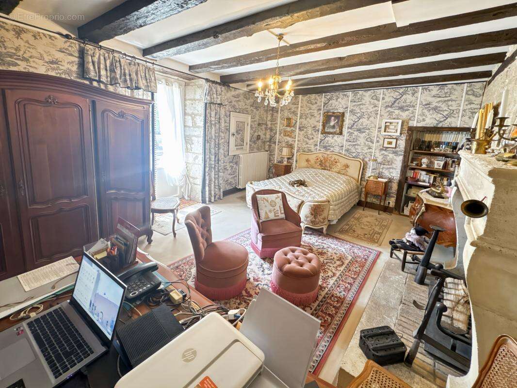 Maison forte aux allures de petit chateau - photo 25