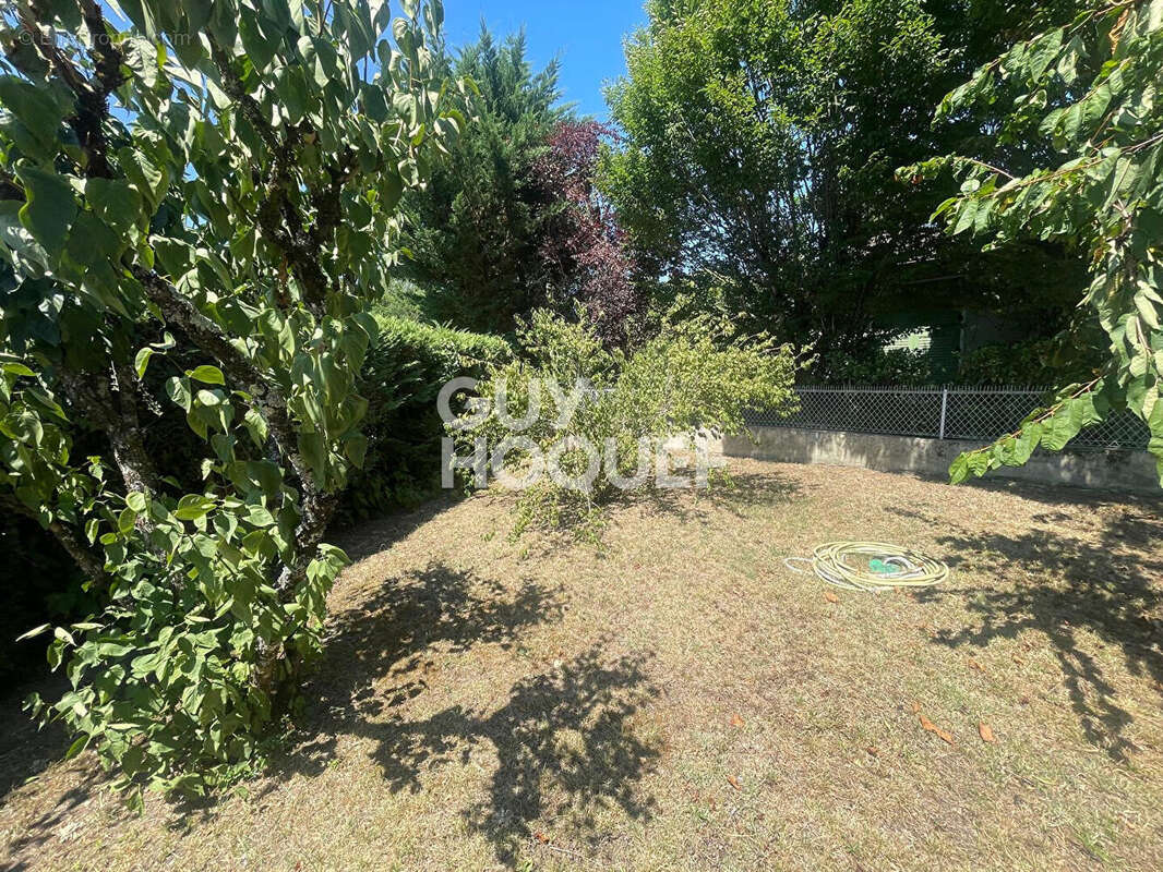 Maison à VILLENAVE-D&#039;ORNON