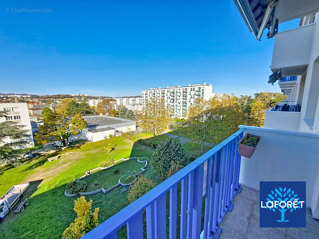 Appartement à OULLINS