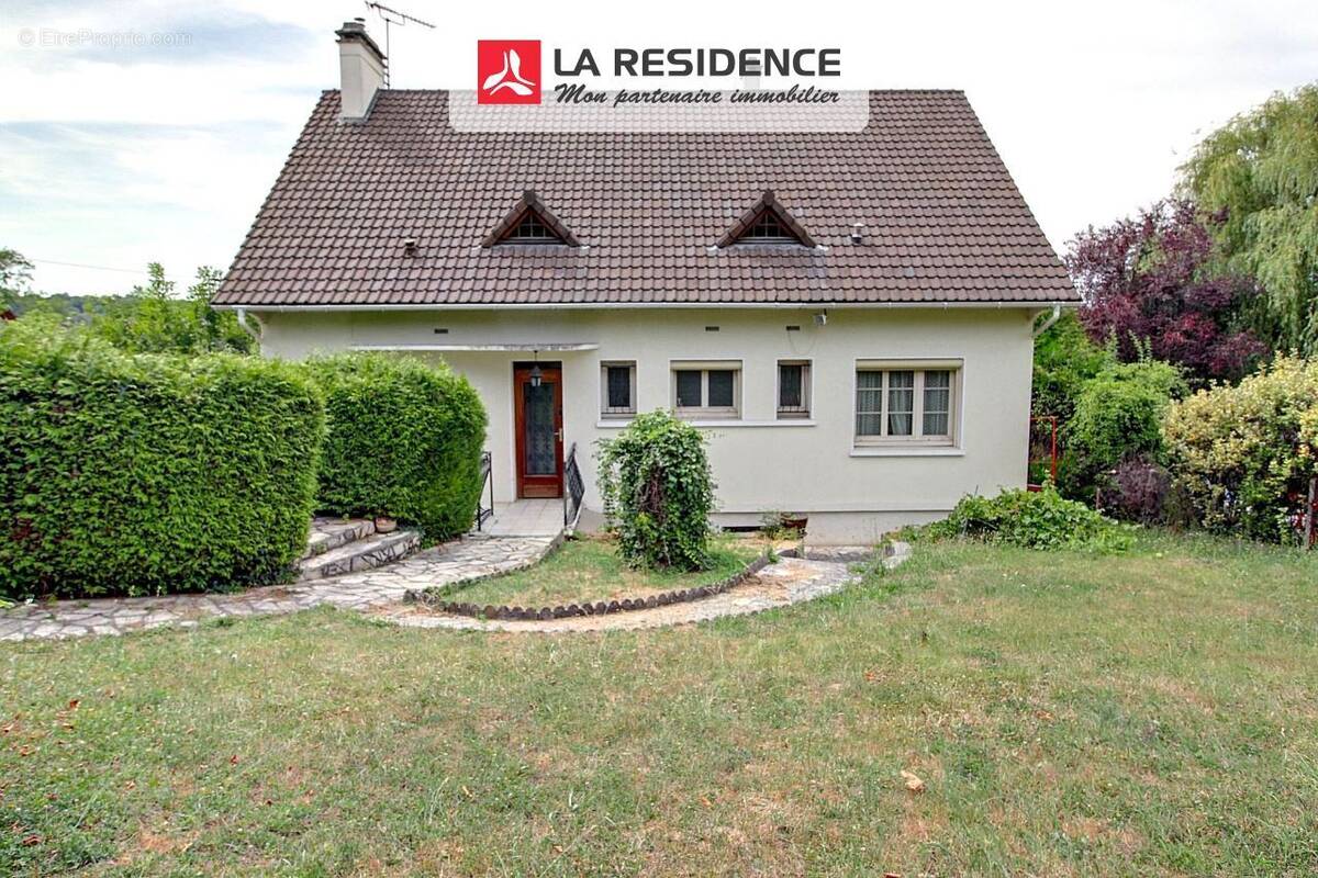 Maison à MEULAN