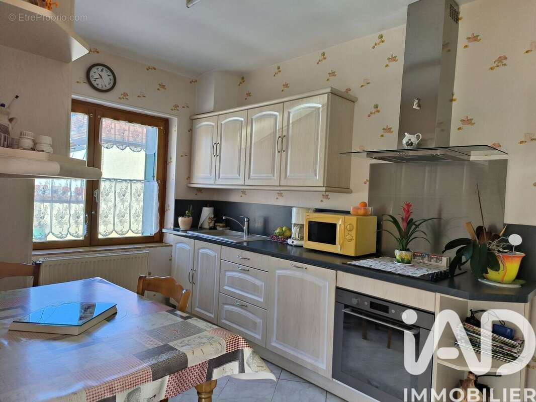Maison 97 m² à Chailley  - photo 5