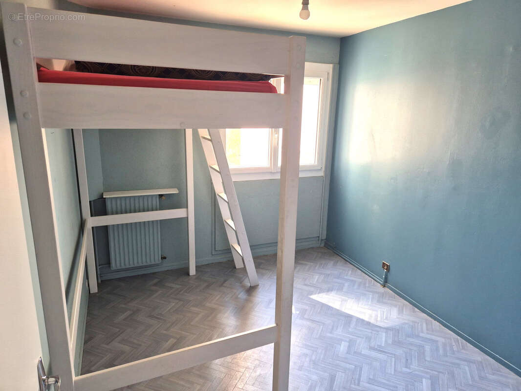 Appartement à EPINAY-SUR-SEINE