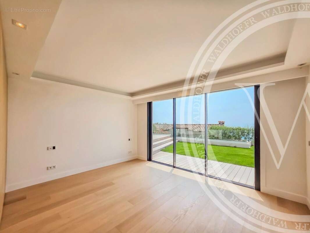 Maison à ROQUEBRUNE-CAP-MARTIN