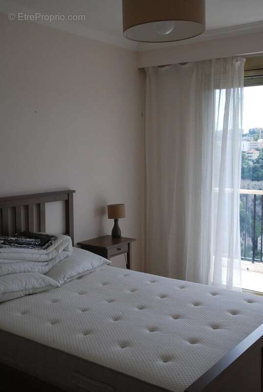 Appartement  - 4 pièces  - 119.0 m² -  890 000 € - À vendre - photo 4