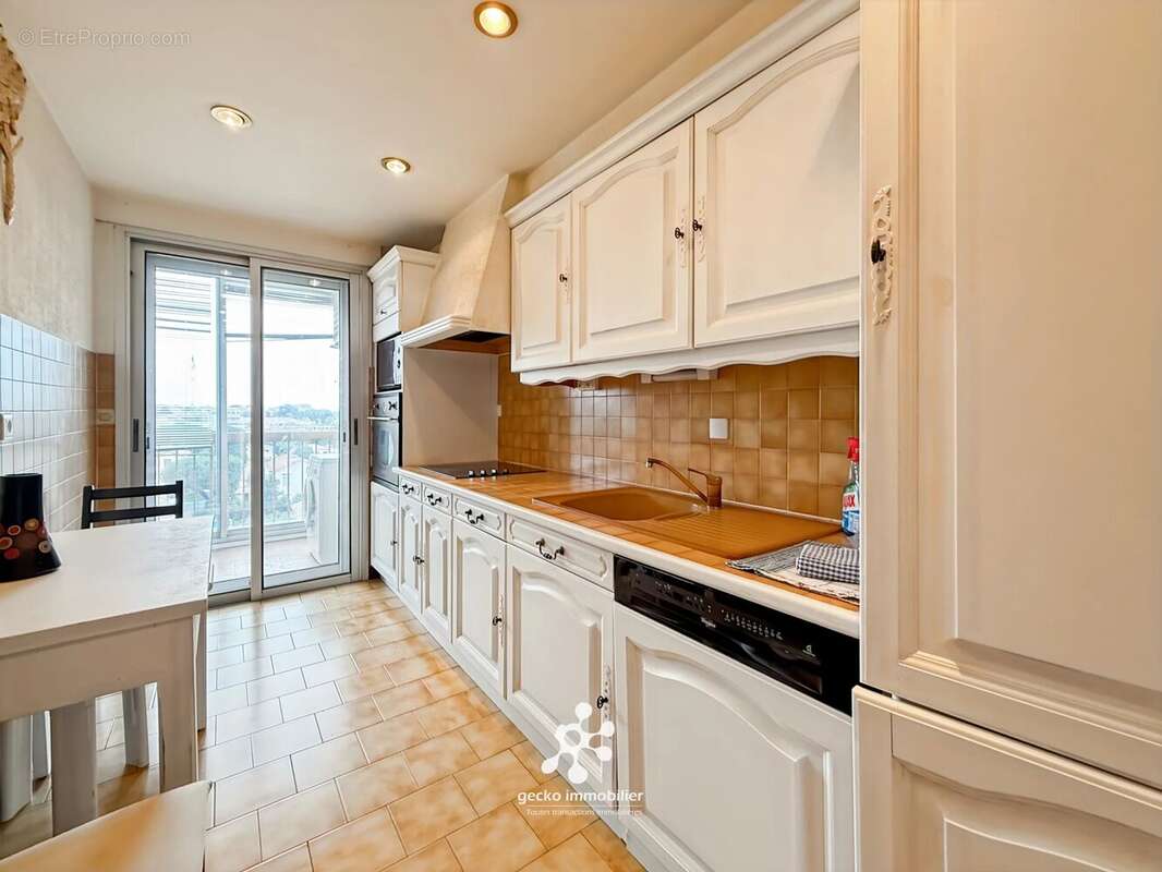 Appartement à CAGNES-SUR-MER