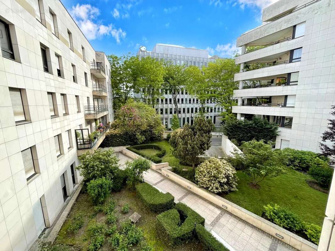 Appartement à RUEIL-MALMAISON