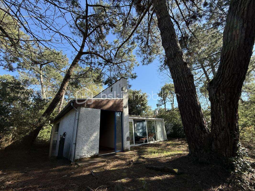 Maison à LES MATHES