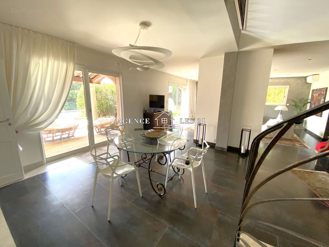 Maison à MARSEILLE-12E