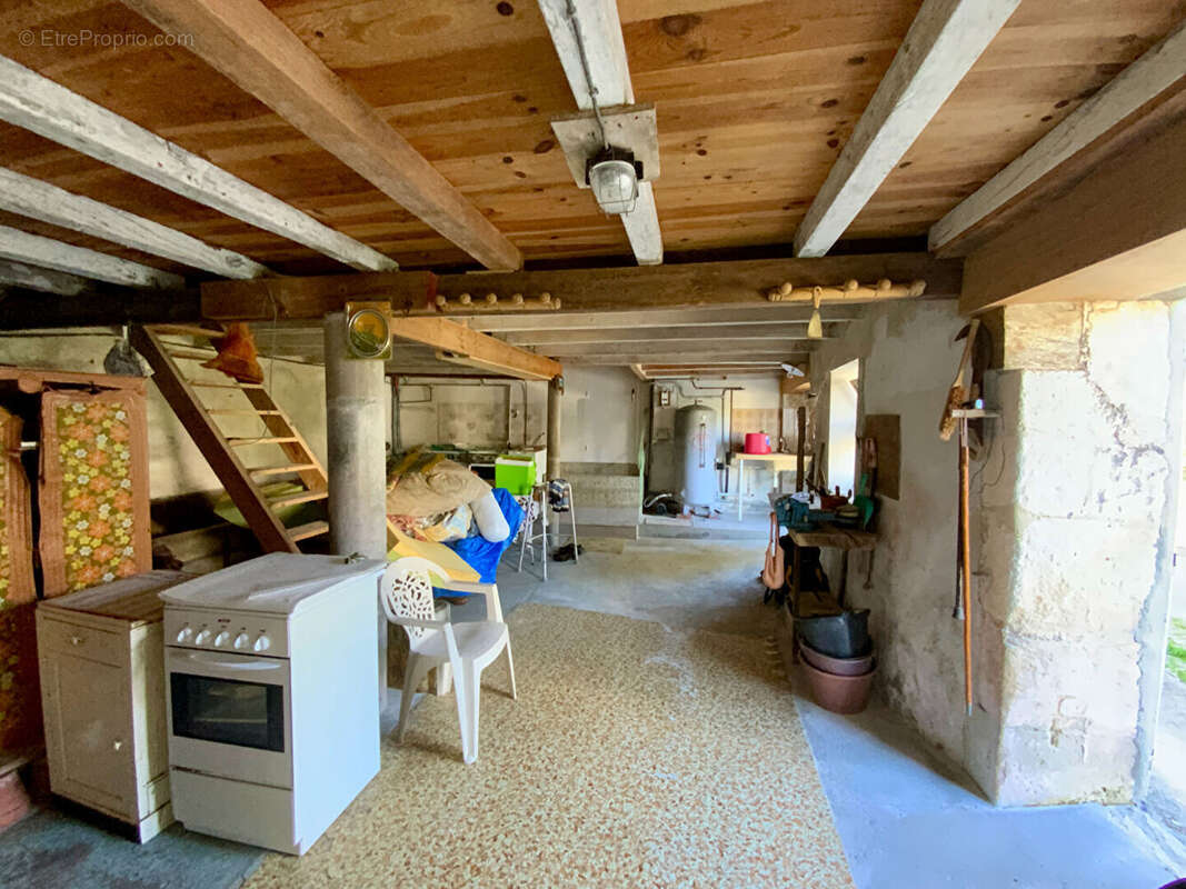 Maison à SAINTE-LHEURINE