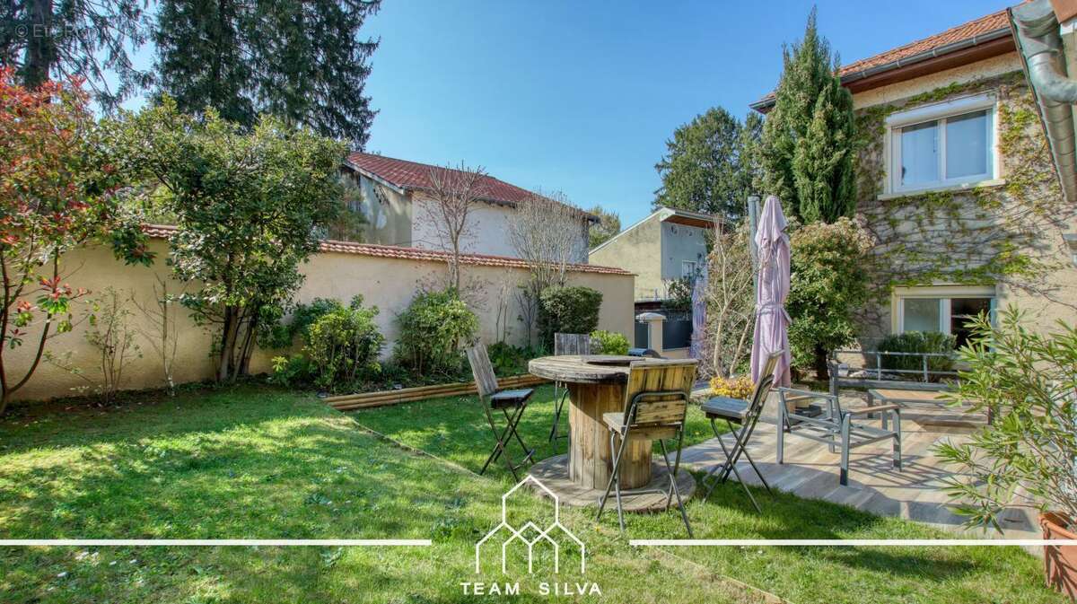 Maison à MIONS