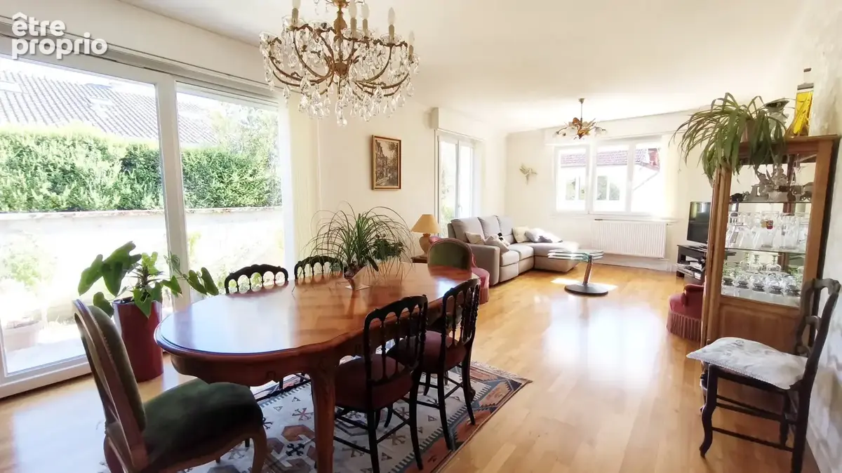 Maison d'architecte de 210 m2 sur la commune de Les Noës Près Troyes - photo 6