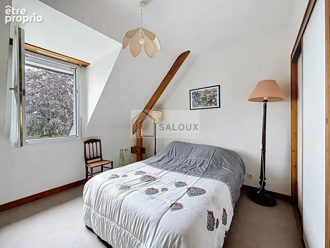 Noyal-Muzillac - centre bourg, Maison T5 de 119 m² - photo 10