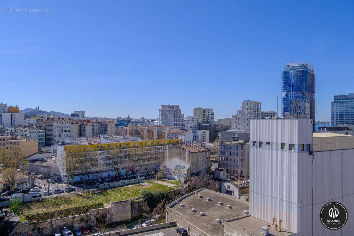 Appartement à MARSEILLE-3E
