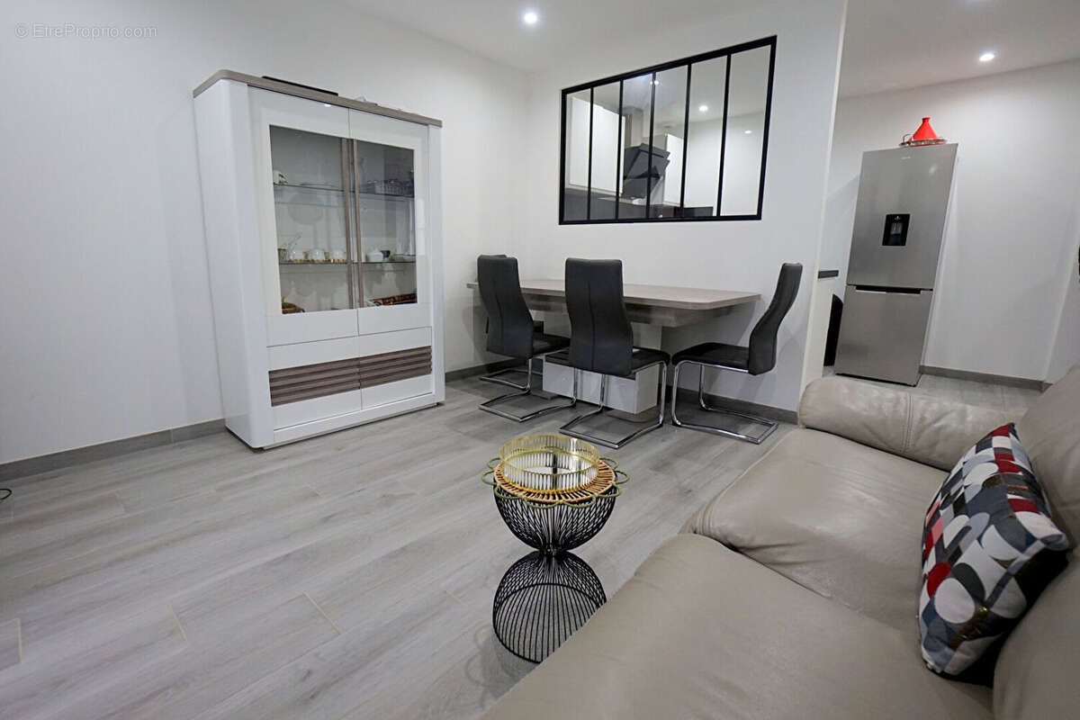 Maison à PORCHEVILLE