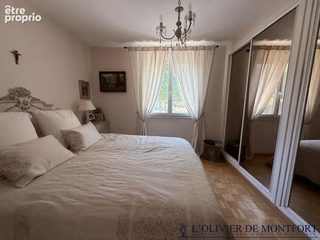Maison individuelle Les Essarts Le Roi  de 139 m² au sol - photo 10