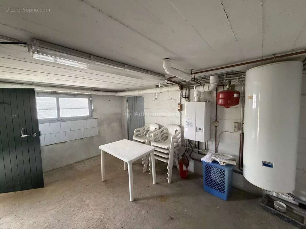 Maison à CHAHAIGNES