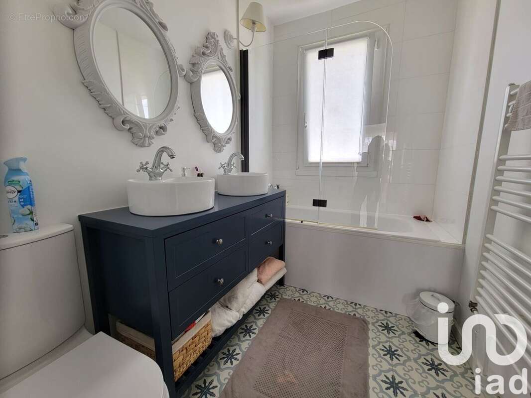 Photo 9 - Maison à SAINT-ETIENNE-DU-ROUVRAY