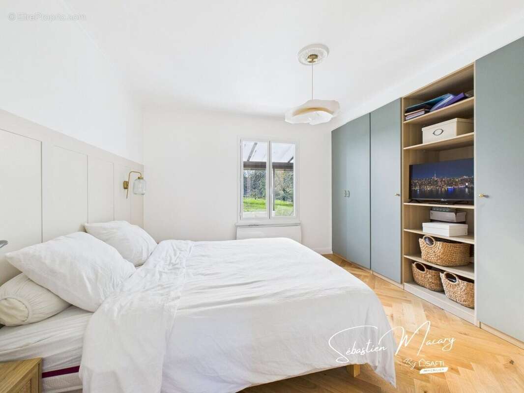 Photo 7 - Maison à FARGUES-SAINT-HILAIRE