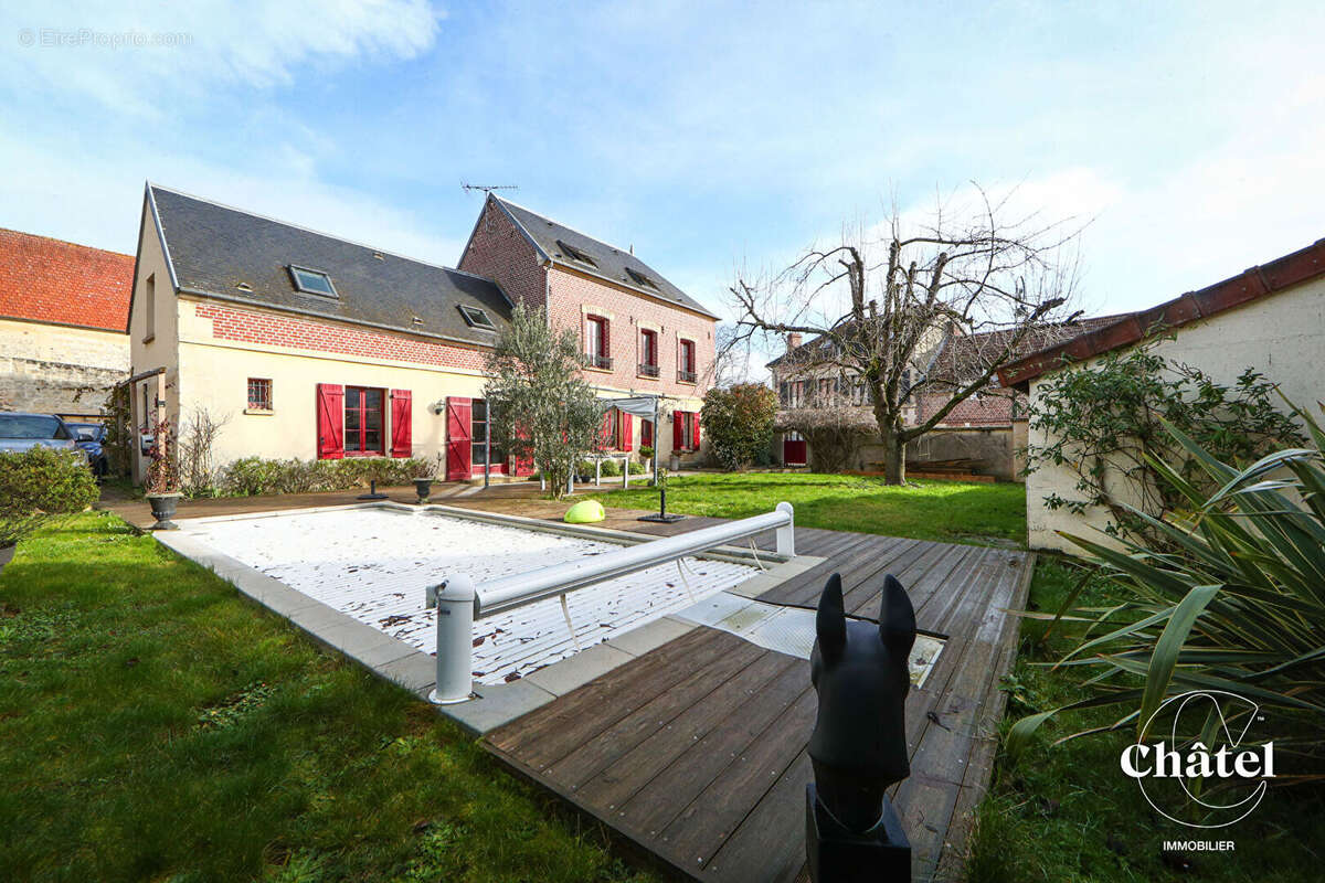 Maison à BORAN-SUR-OISE
