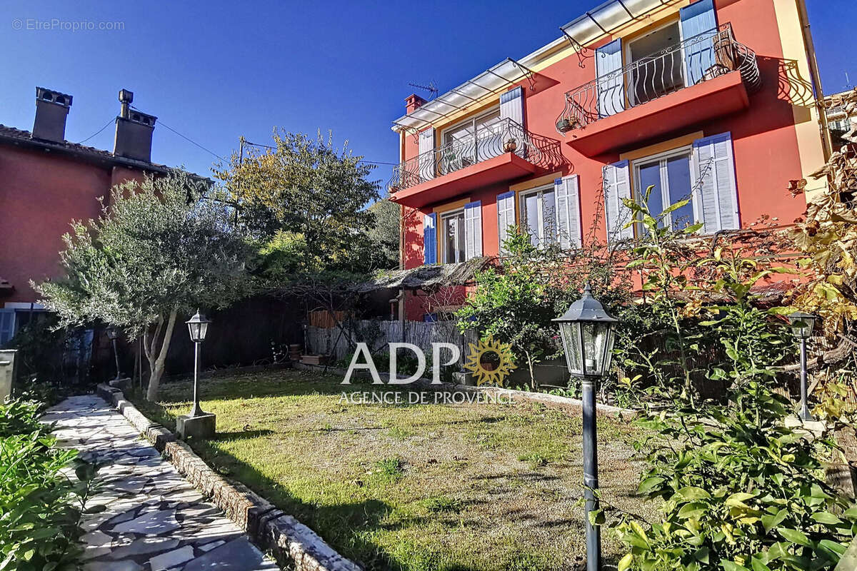 Appartement à GRASSE