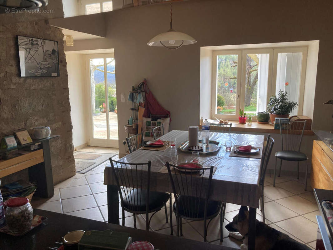 coin repas - Maison à CAHORS