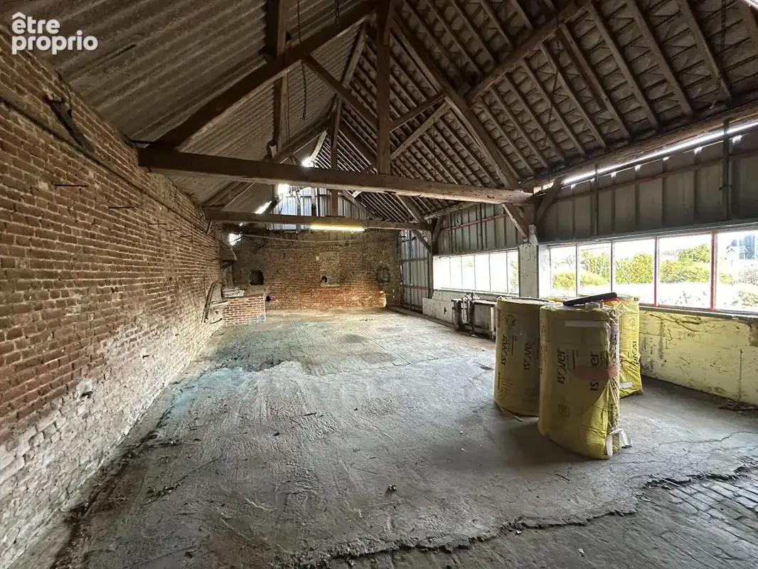 Corps de ferme Nesle 15 pièce(s) 320m2 - photo 10