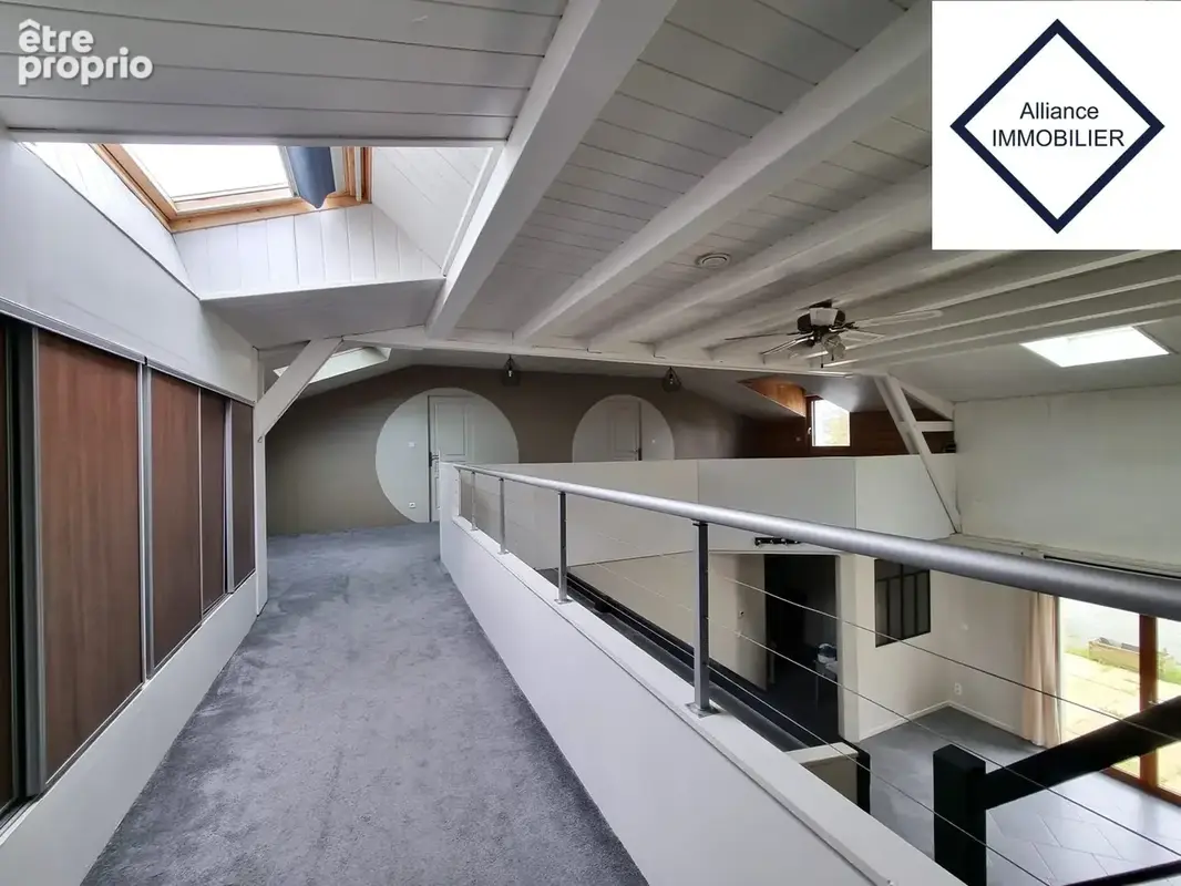 Maison 215 m² à Montauban-De-Bretagne  - photo 9