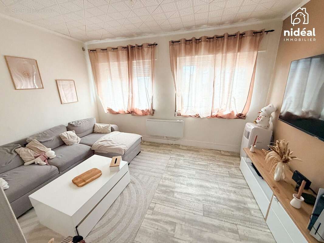 Appartement à RECQUIGNIES