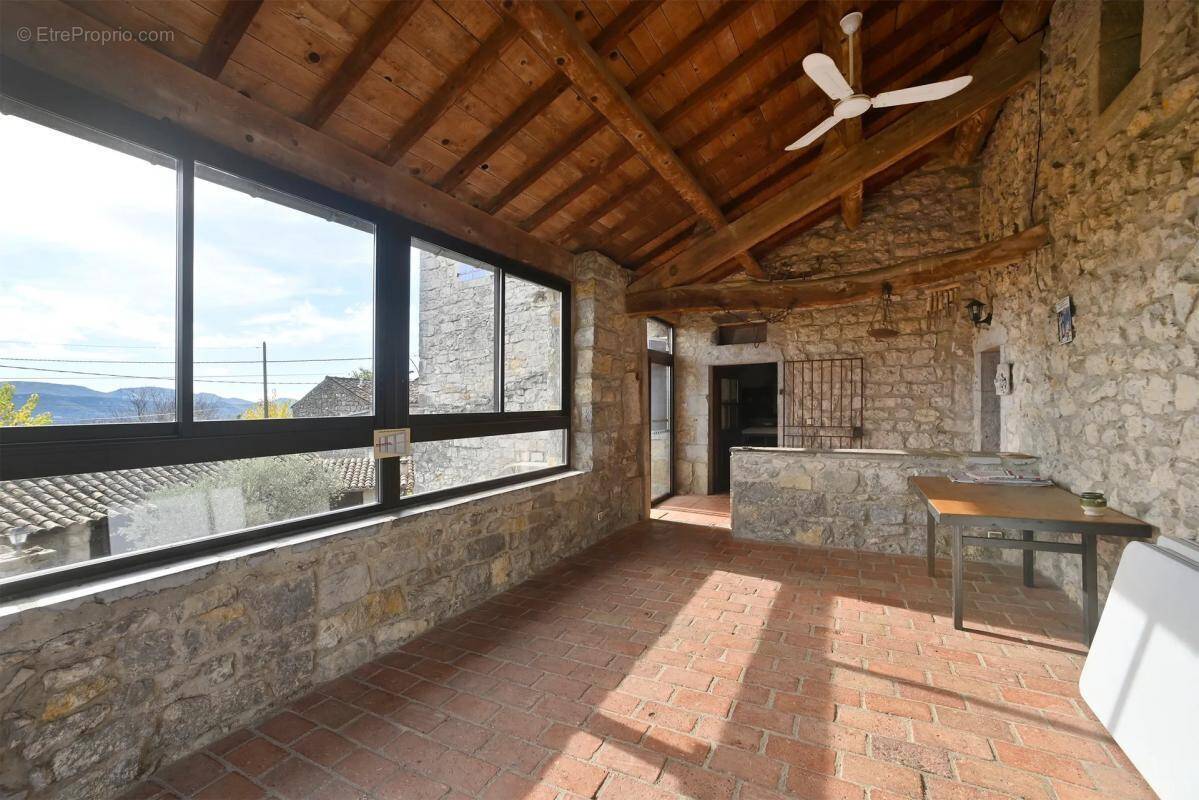 Maison à SAINT-ALBAN-AURIOLLES